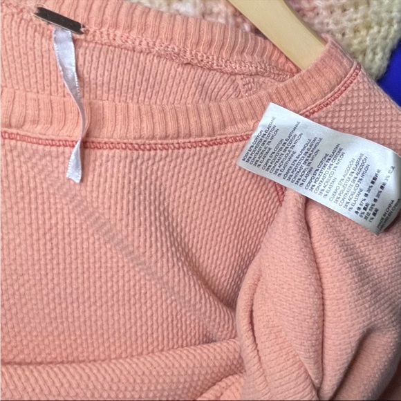 Free People - Picture 4 of 9